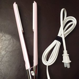 T3 SinglePass Luxe pink shimmer flat iron